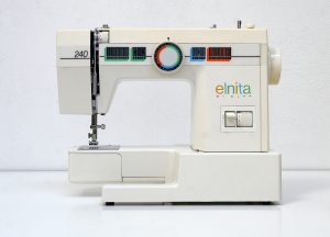 Máquina de coser Elna